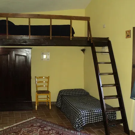 Bed & Breakfast Piccolo Borgo Del Giglio Massa Martana