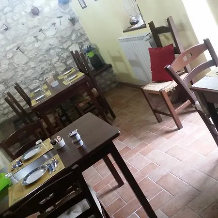 Piccolo Borgo Del Giglio