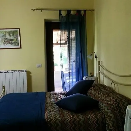 Piccolo Borgo Del Giglio