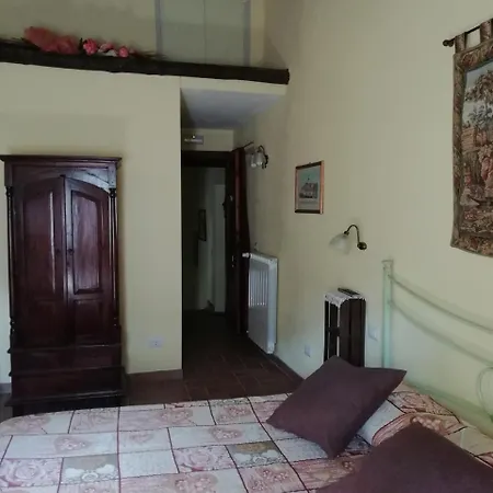 Piccolo Borgo Del Giglio Bed & Breakfast Massa Martana