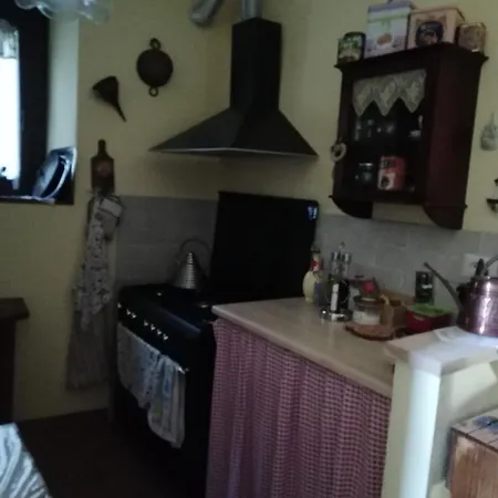 Piccolo Borgo Del Giglio Frühstückspension Massa Martana
