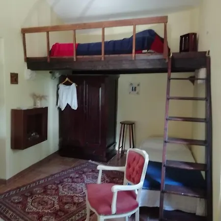 Piccolo Borgo Del Giglio Massa Martana