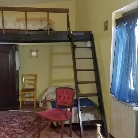 Piccolo Borgo Del Giglio Massa Martana